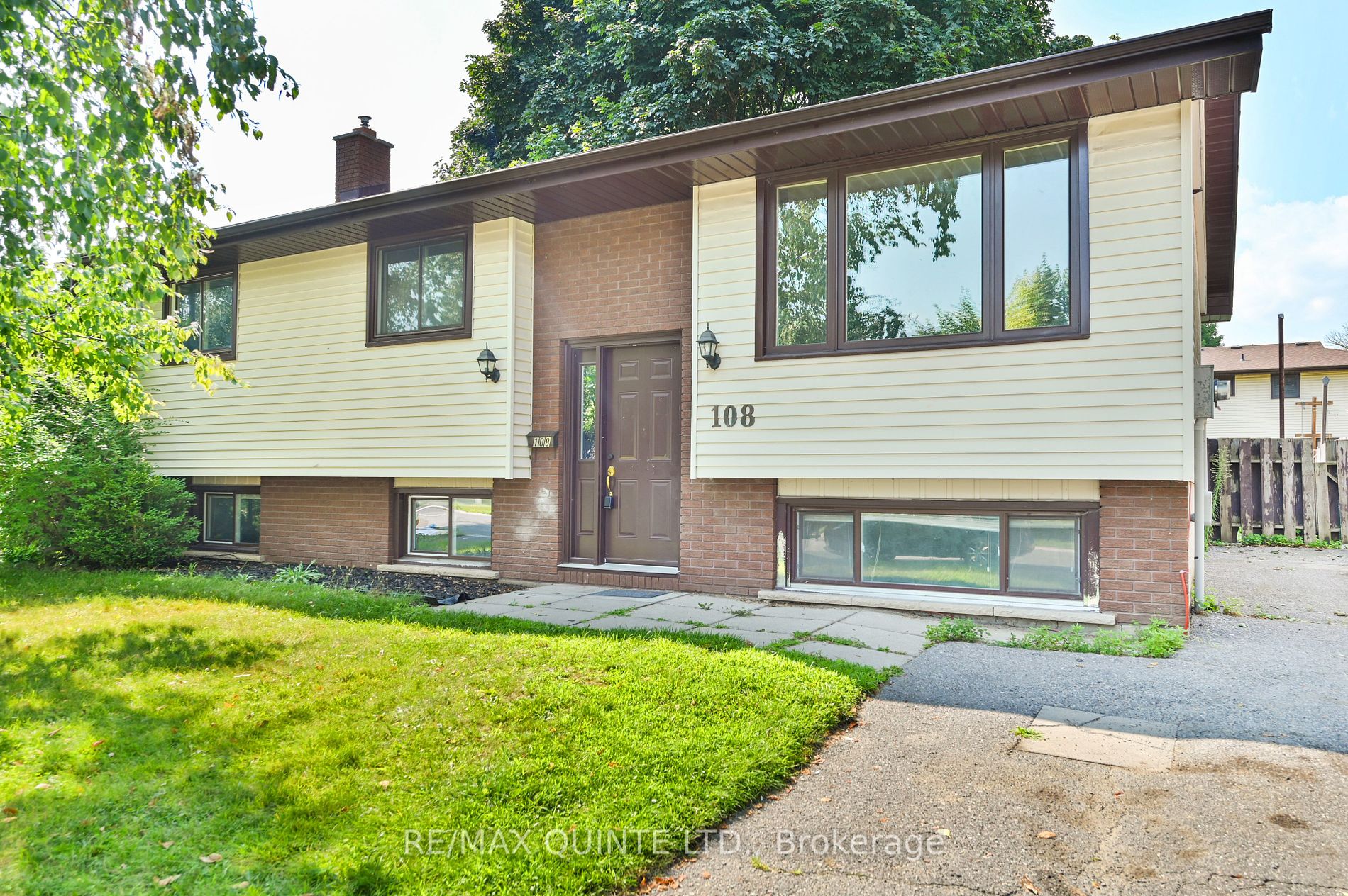108 Nicholas Street