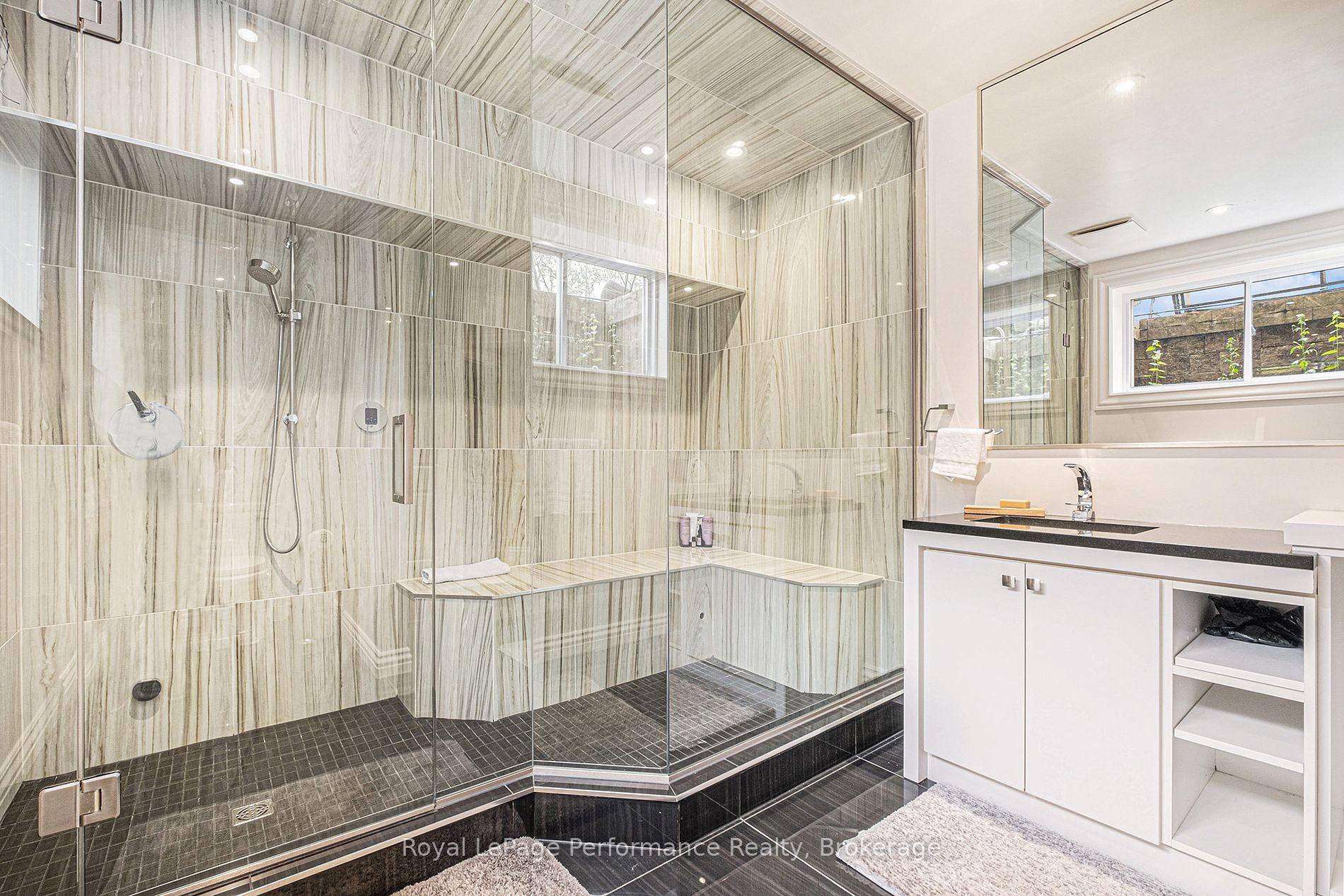 1413 Blackhorse Court
