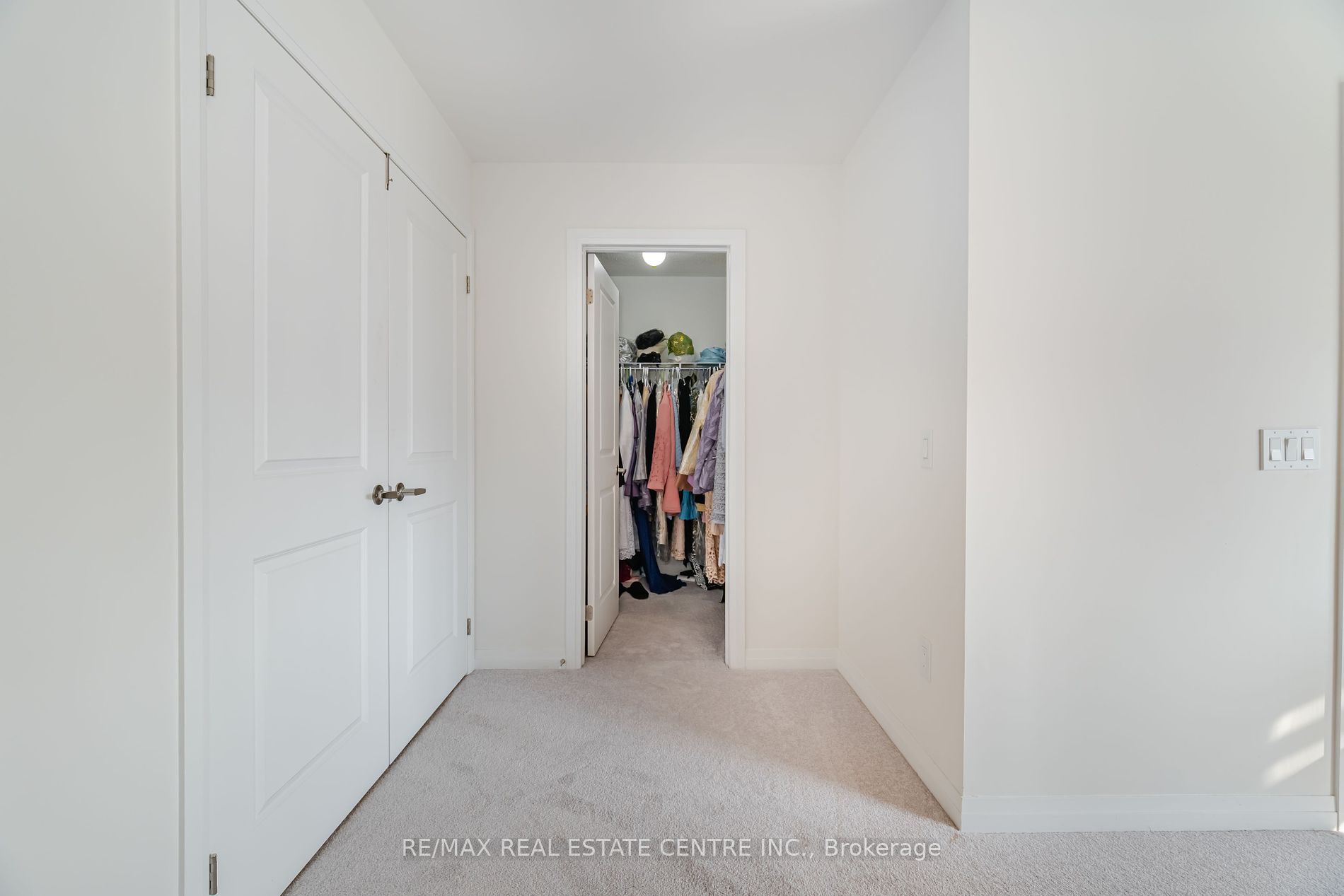 135 Fairey Crescent