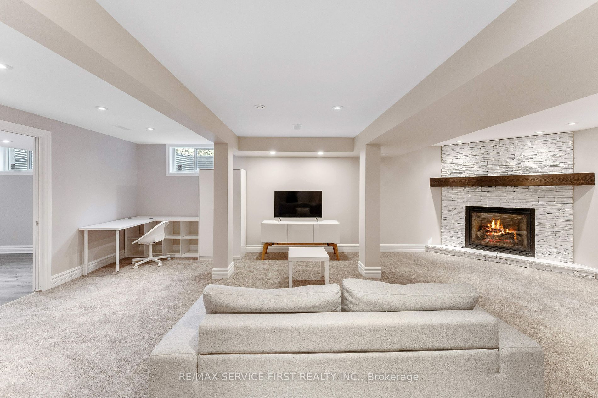 81 Kenwoods Circle