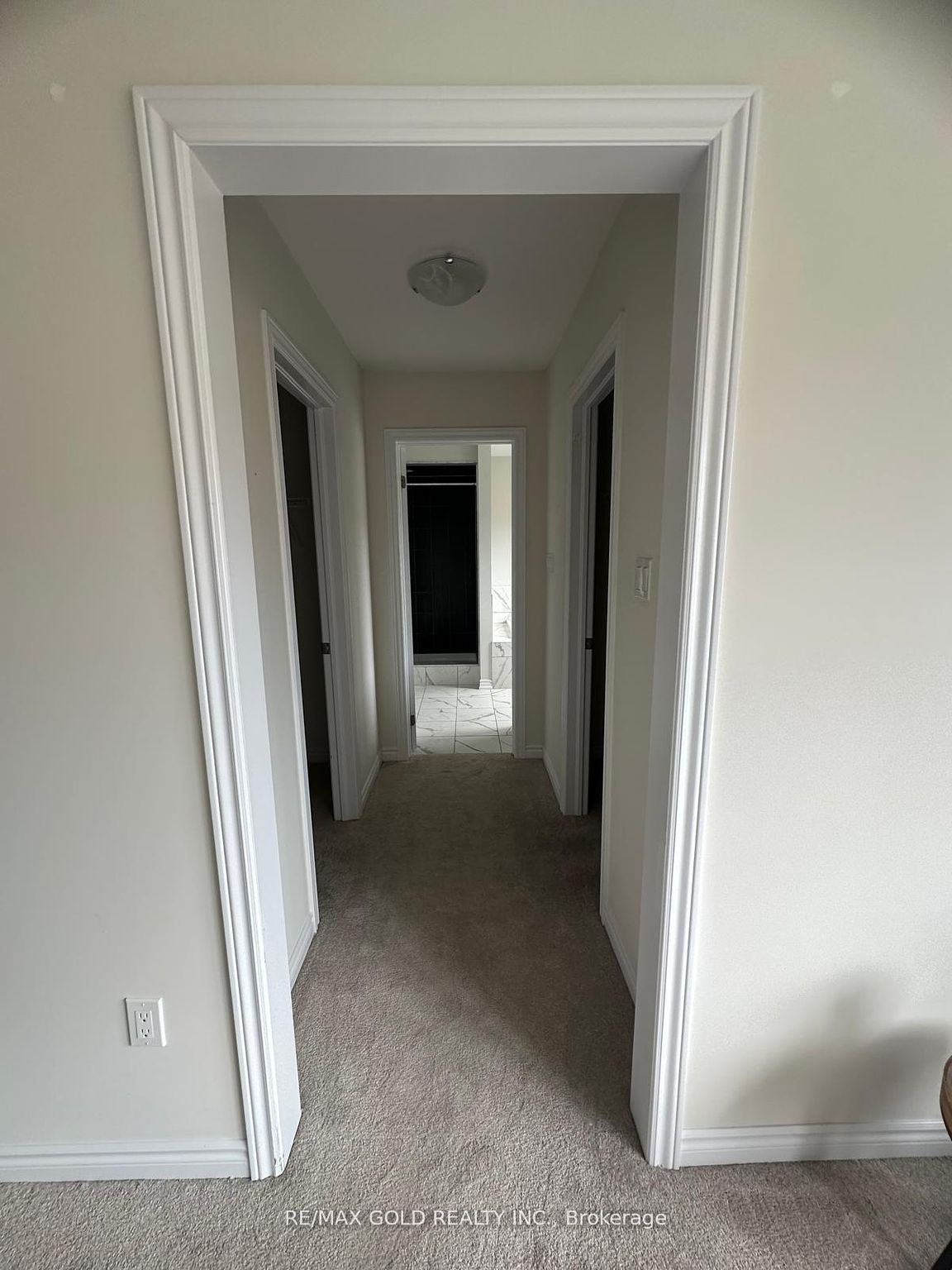 121 Explorer Way