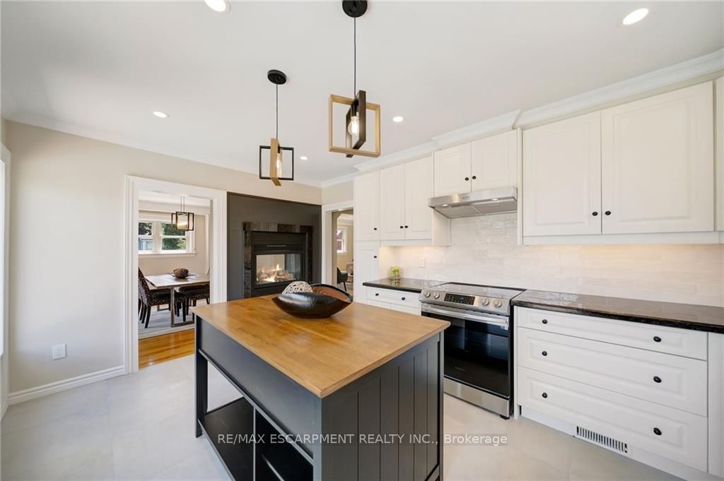 55 East 13th St