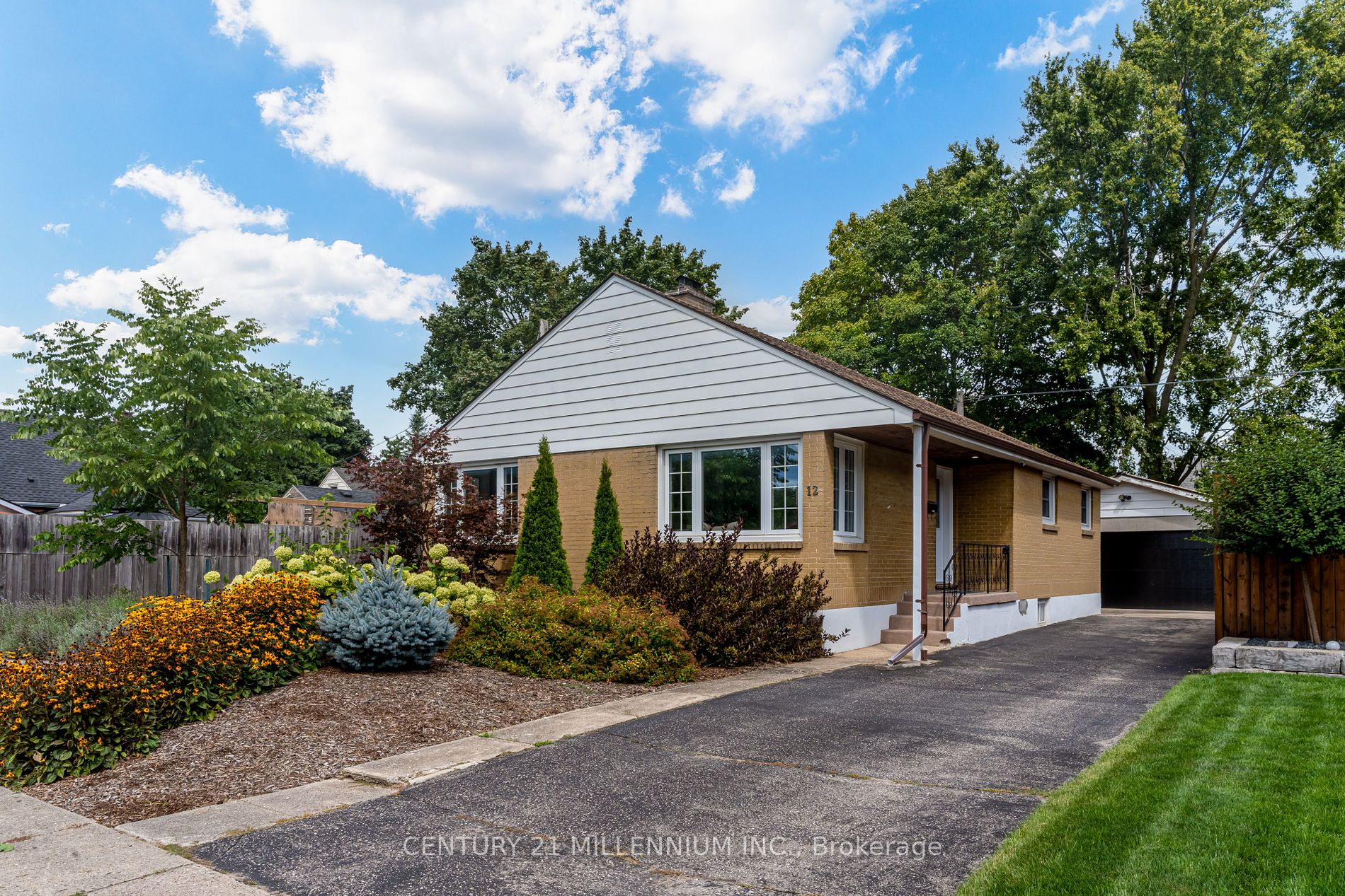 12 Stevenson Avenue