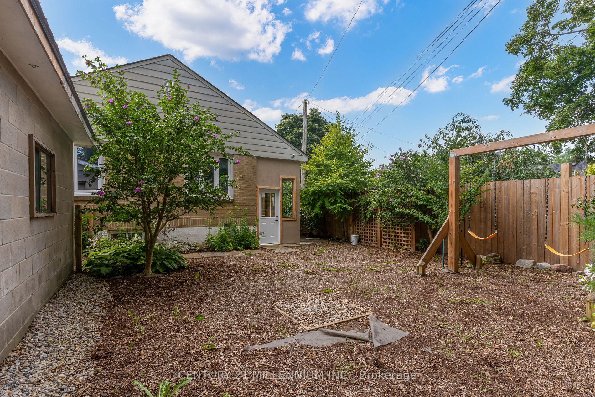 12 Stevenson Avenue