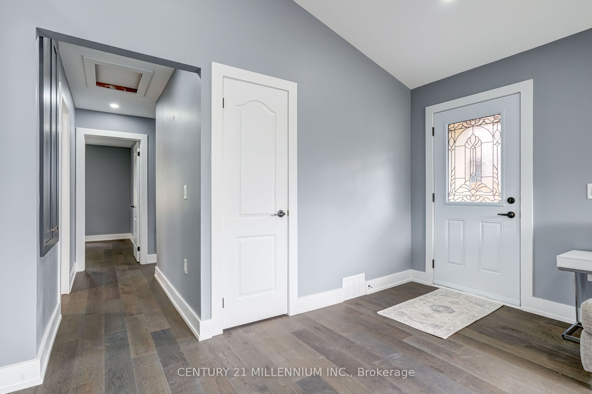 12 Stevenson Avenue