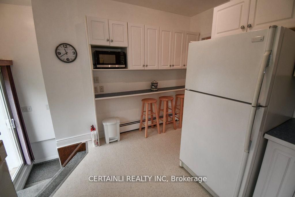 240 Greenwood Ave