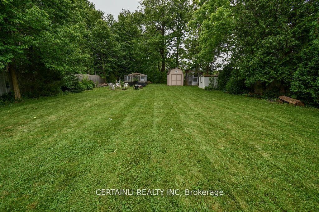 240 Greenwood Ave