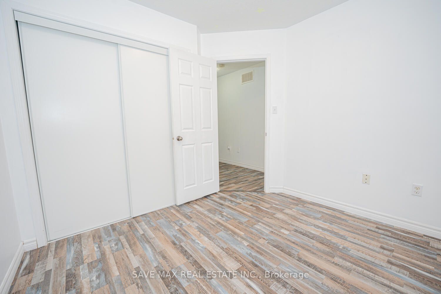 82 Trowbridge Street