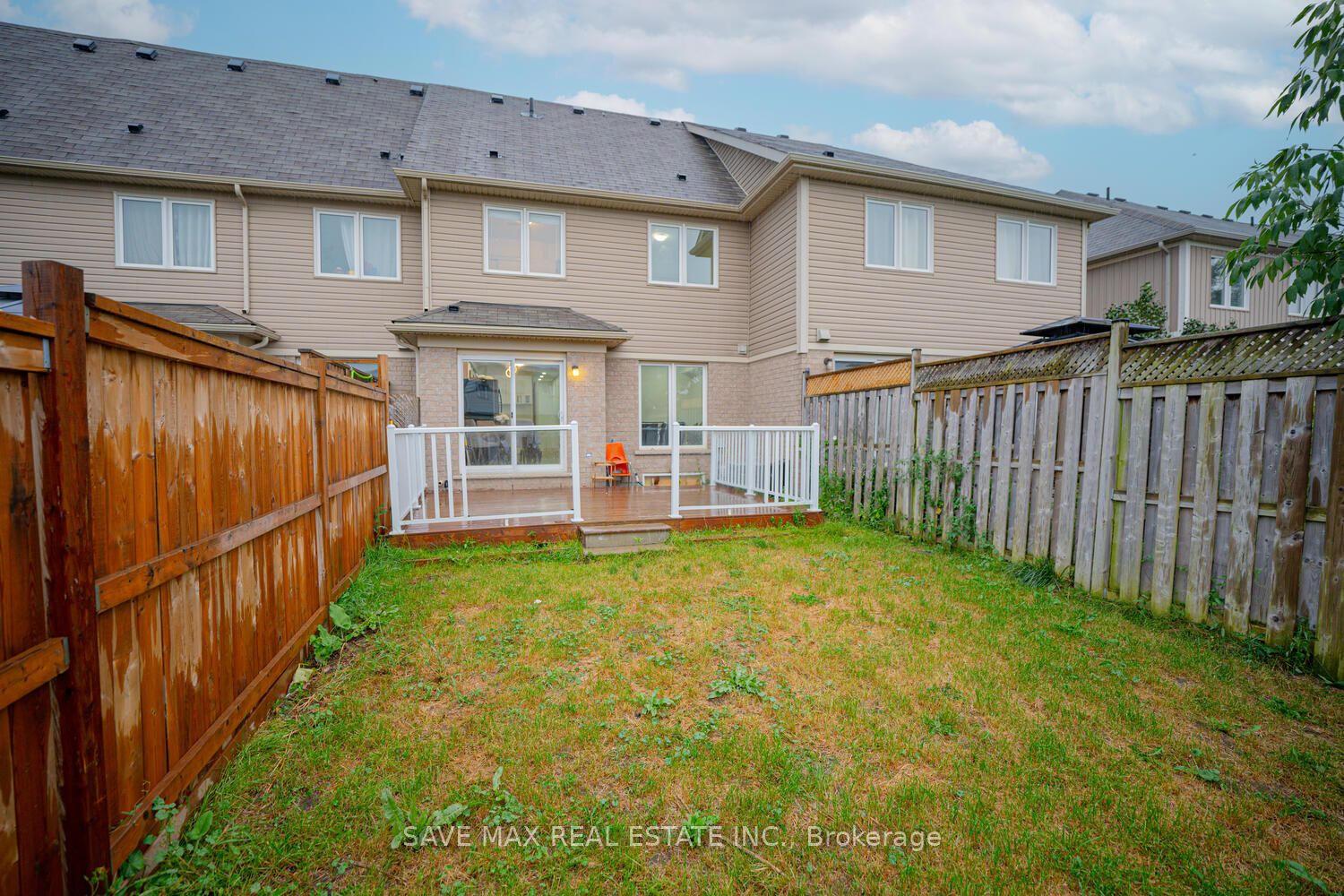 82 Trowbridge Street