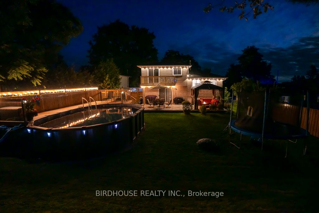 17 Mohawk Drive