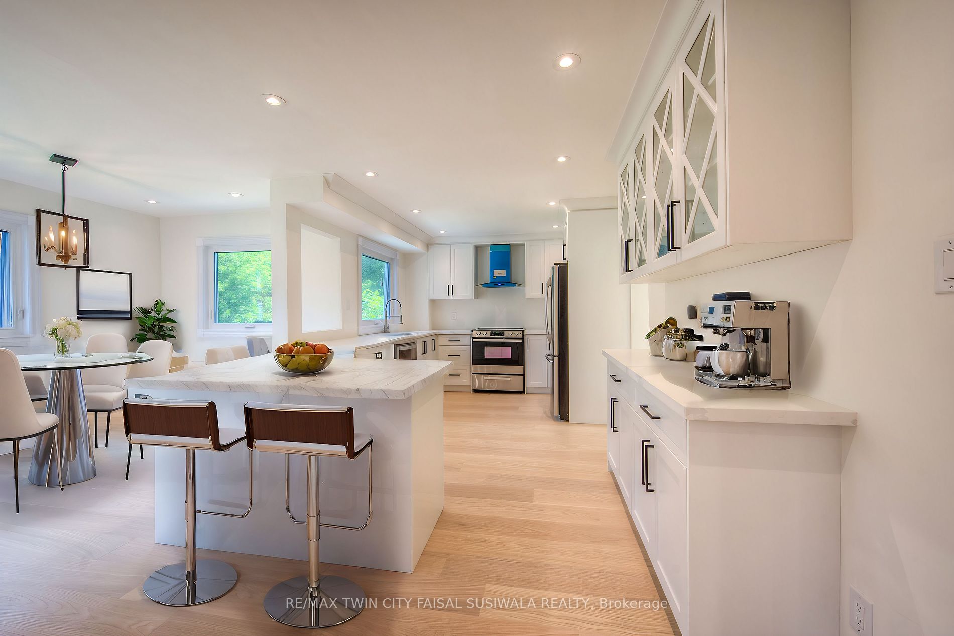 62 Glenvalley Drive