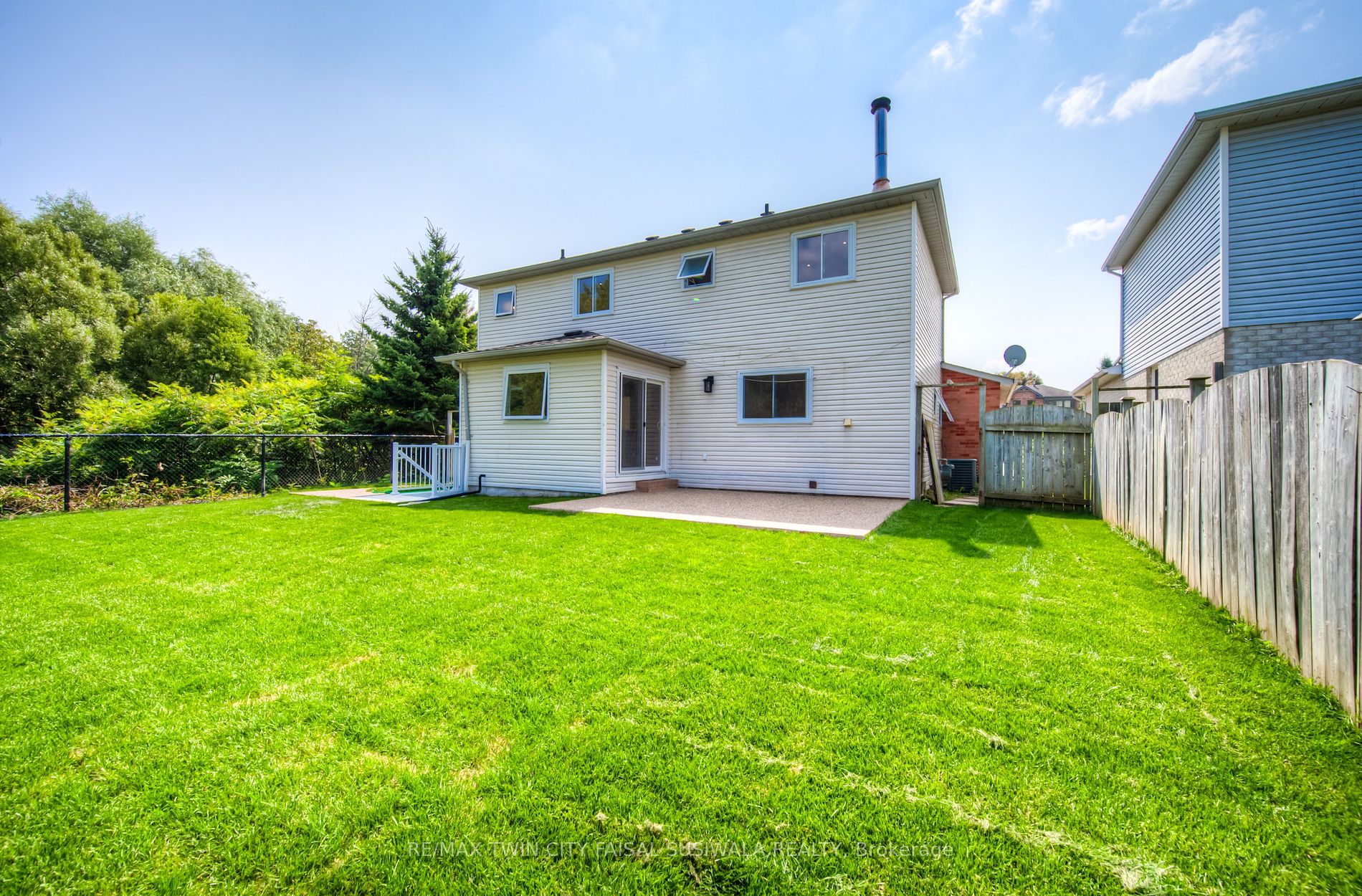 62 Glenvalley Drive