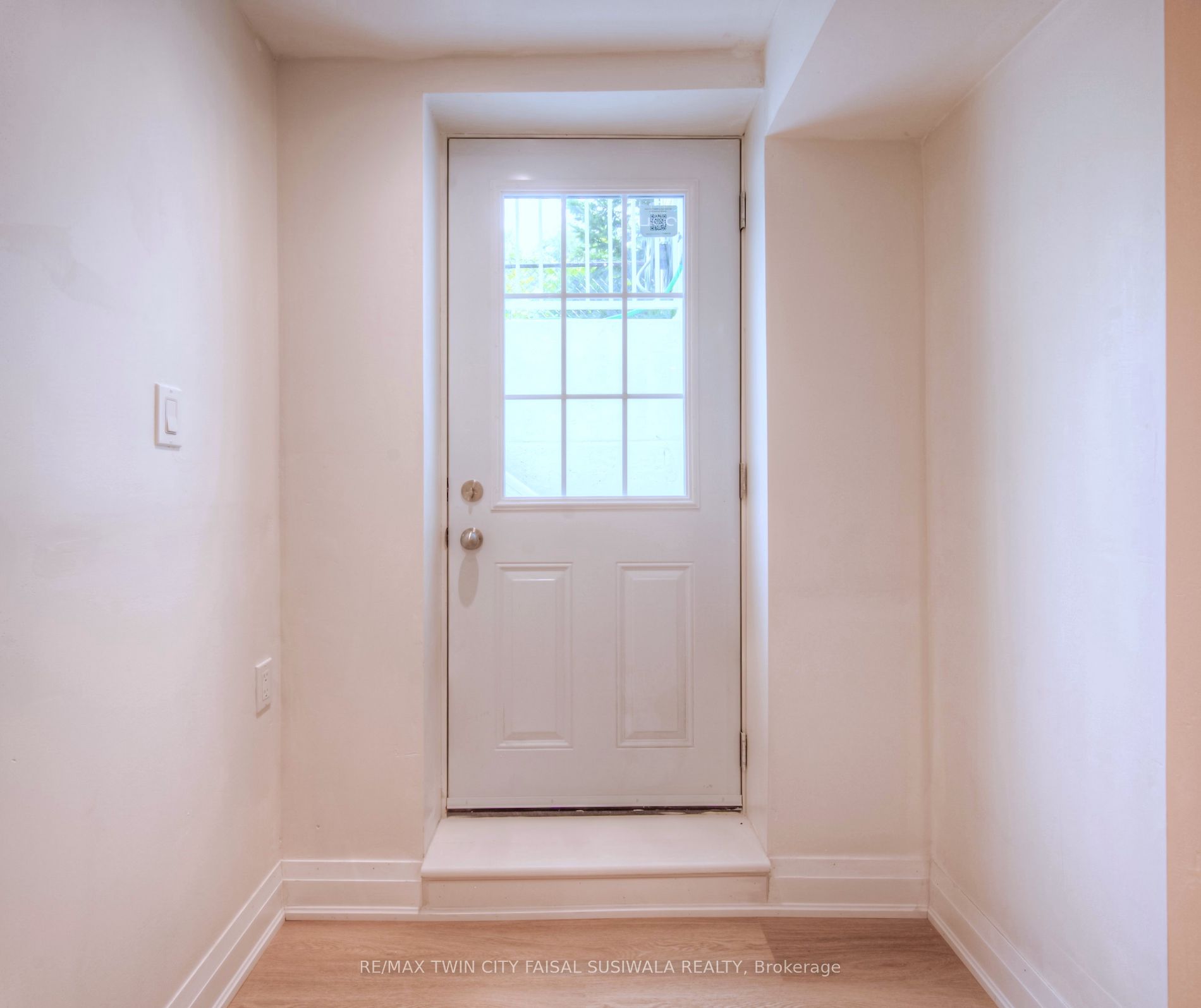 62 Glenvalley Drive