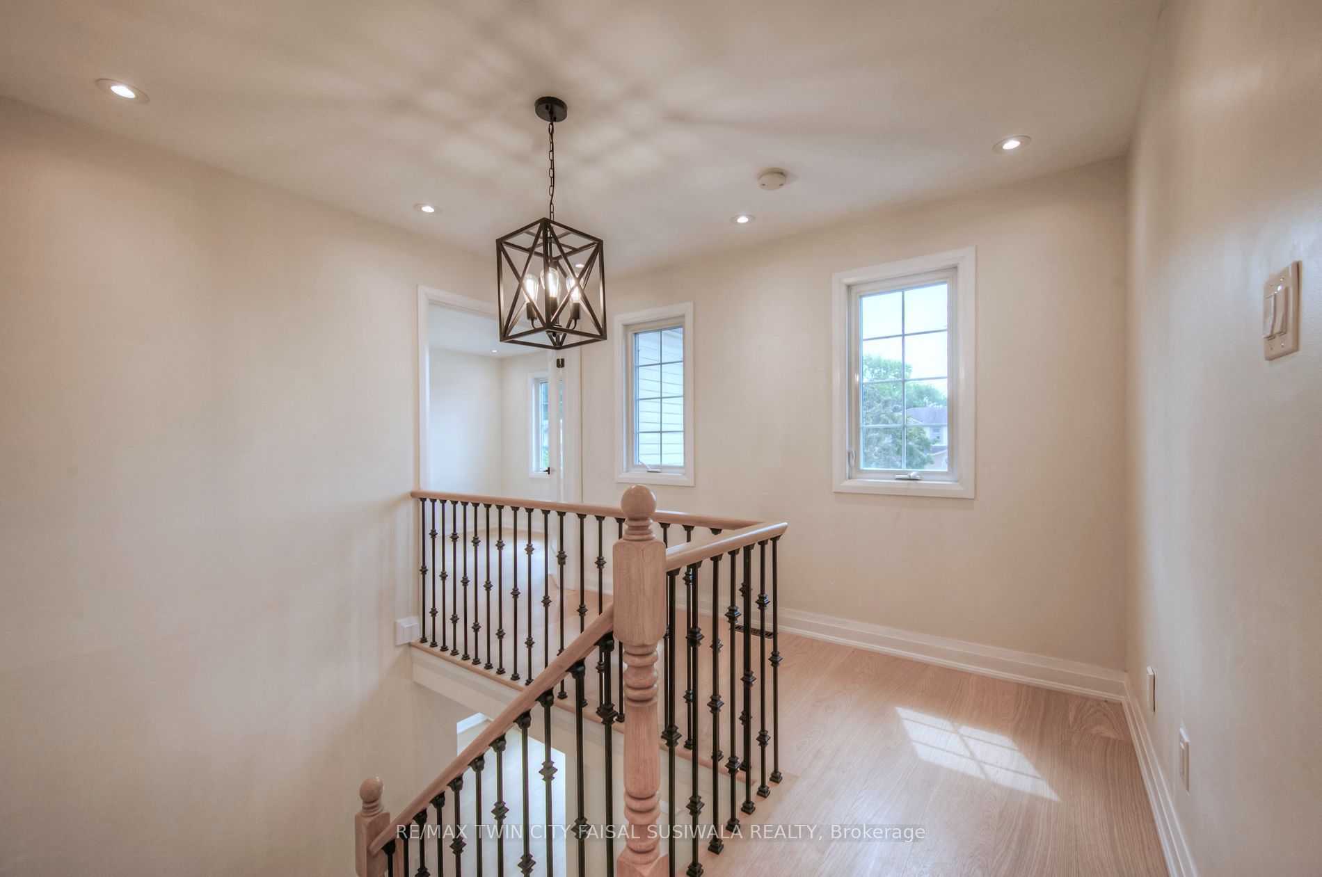 62 Glenvalley Drive