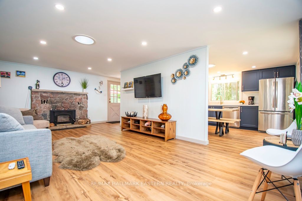 26 Manitou Lane