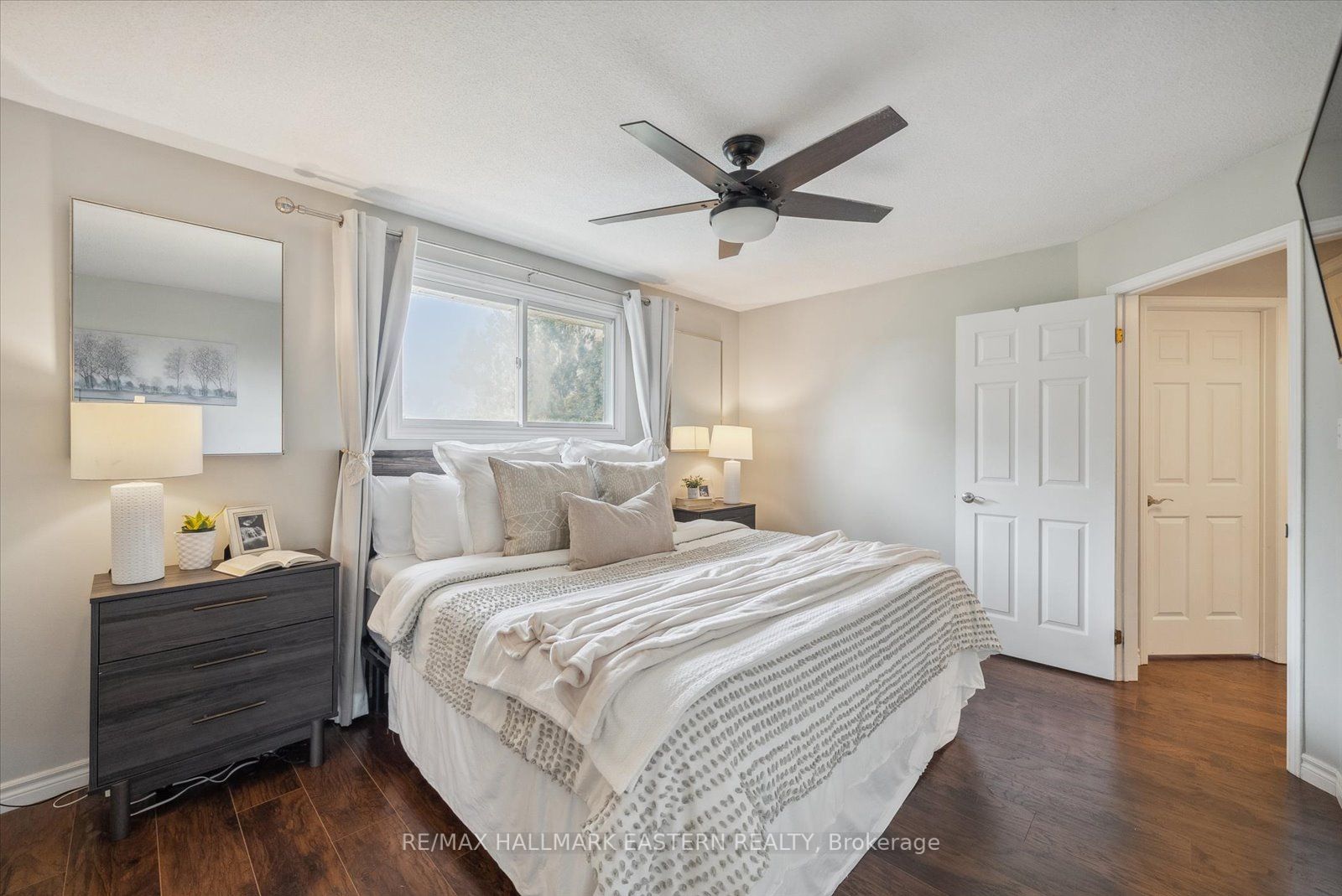 1316 SCOLLARD Drive