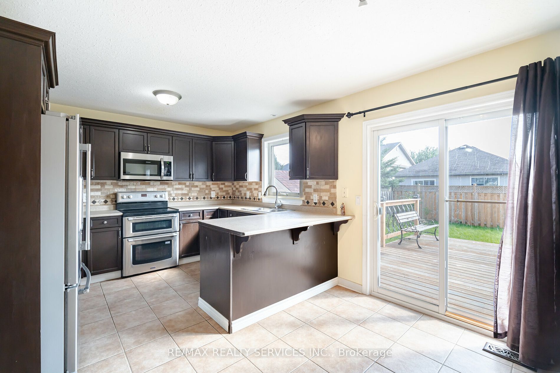 133 Fleming Way