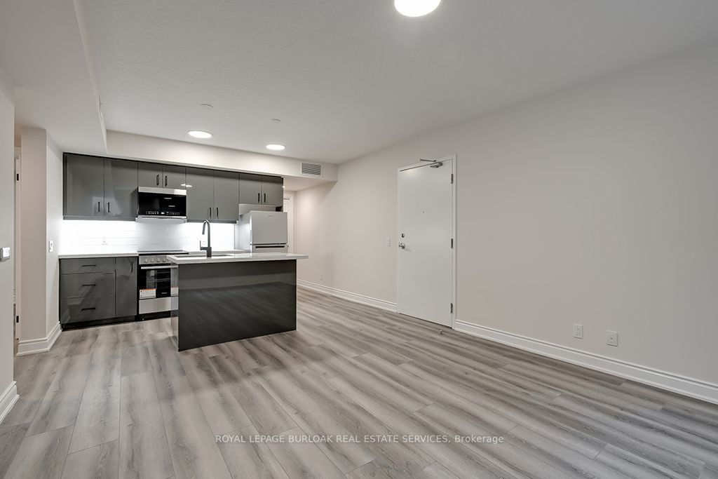 261 King Street E, #0C