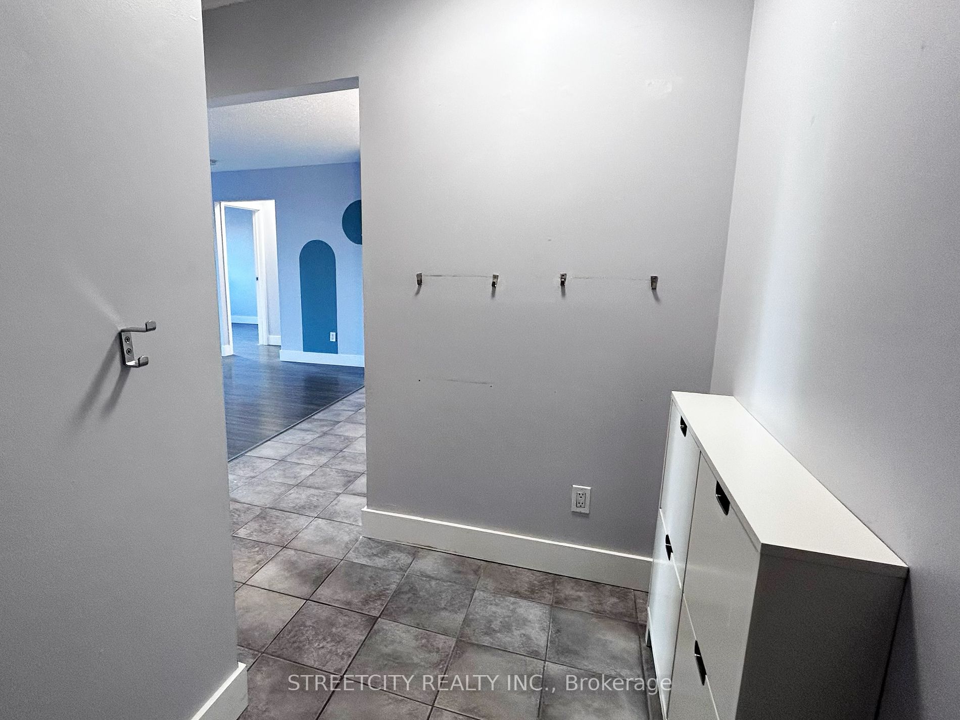 1096 Jalna Blvd, #119
