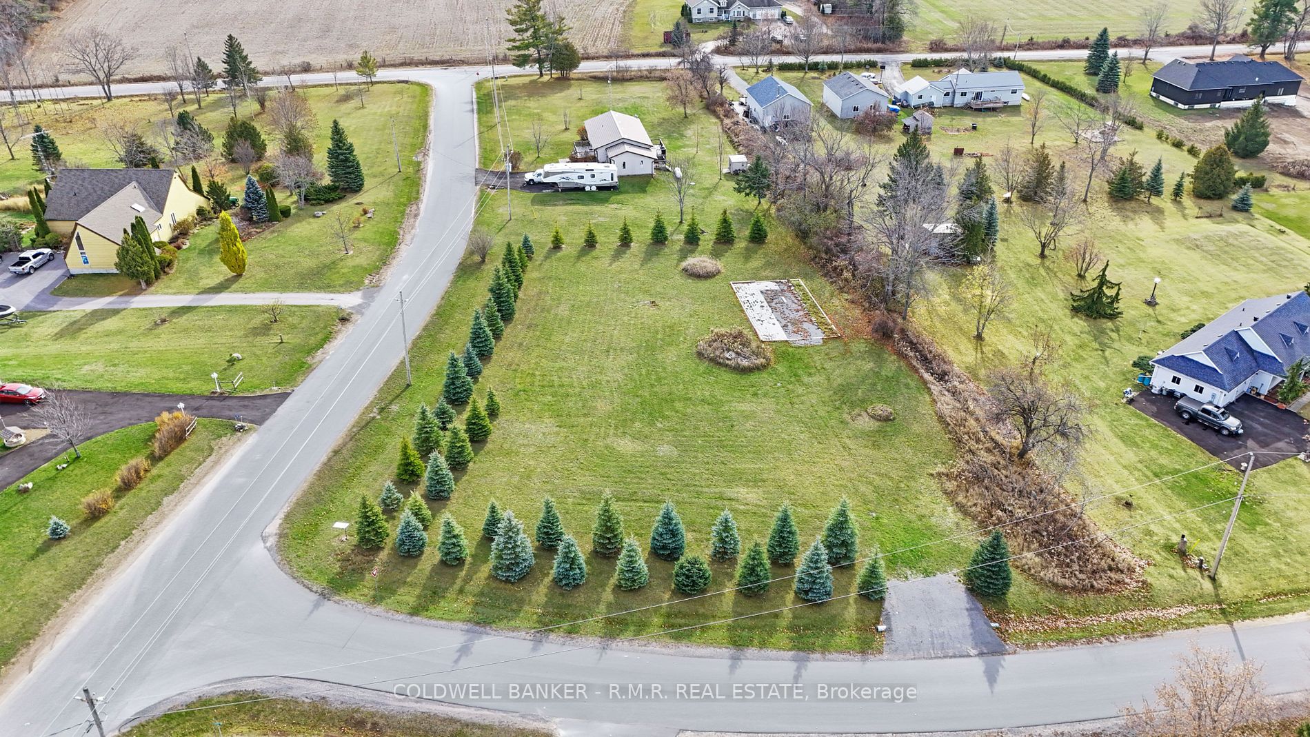 26 Grandview Dr