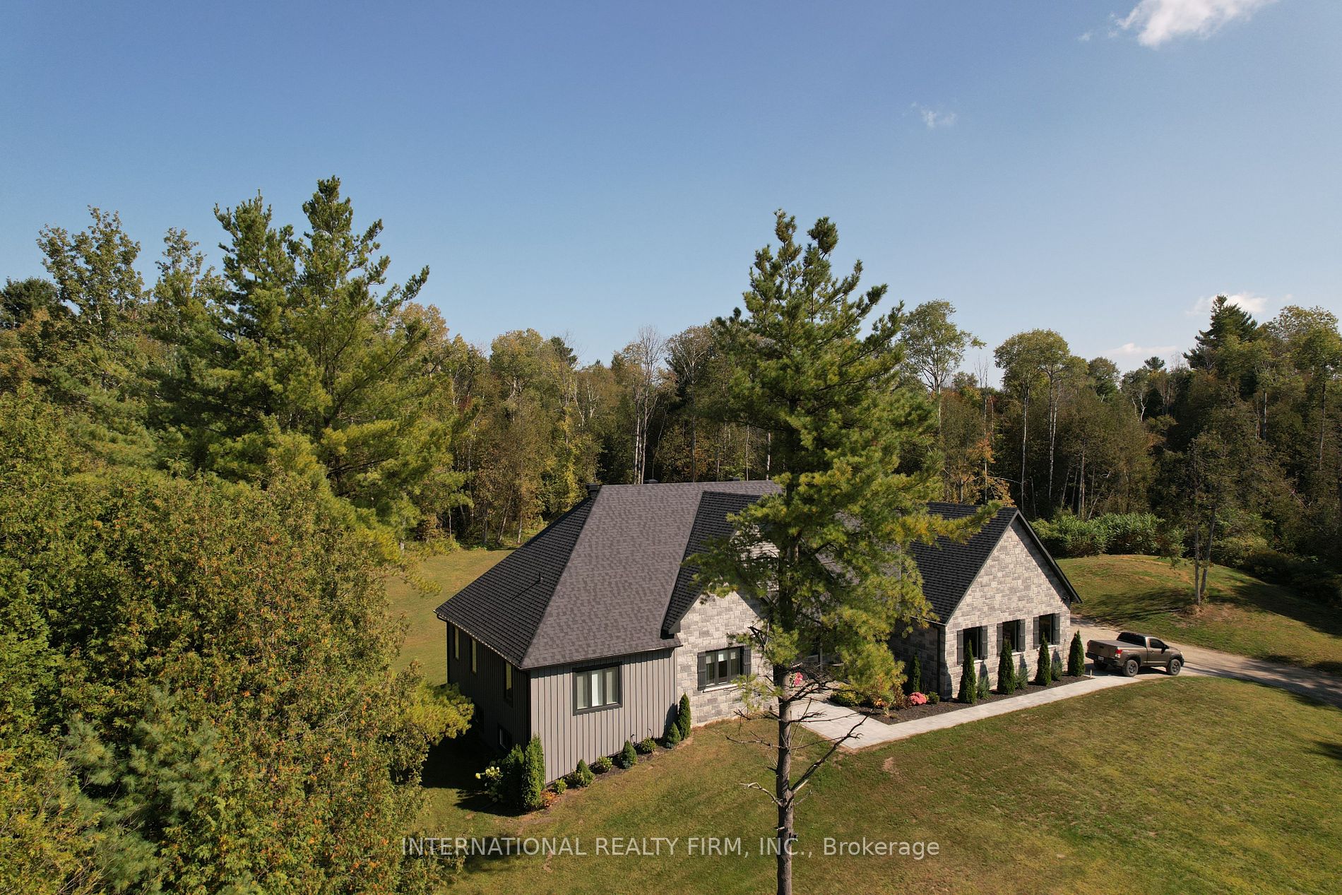 7085 County Rd 65