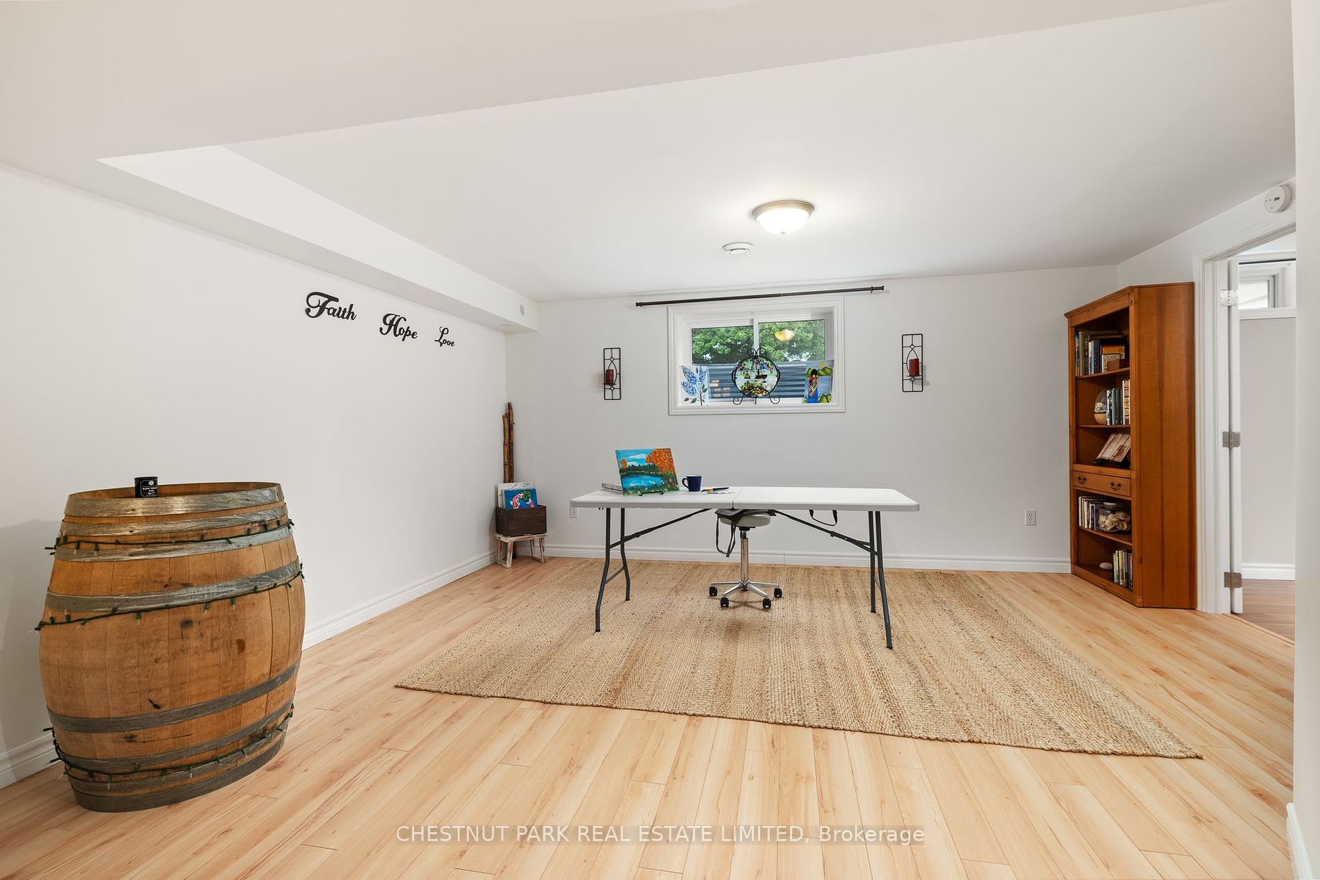 43 Smiths Bay Ave