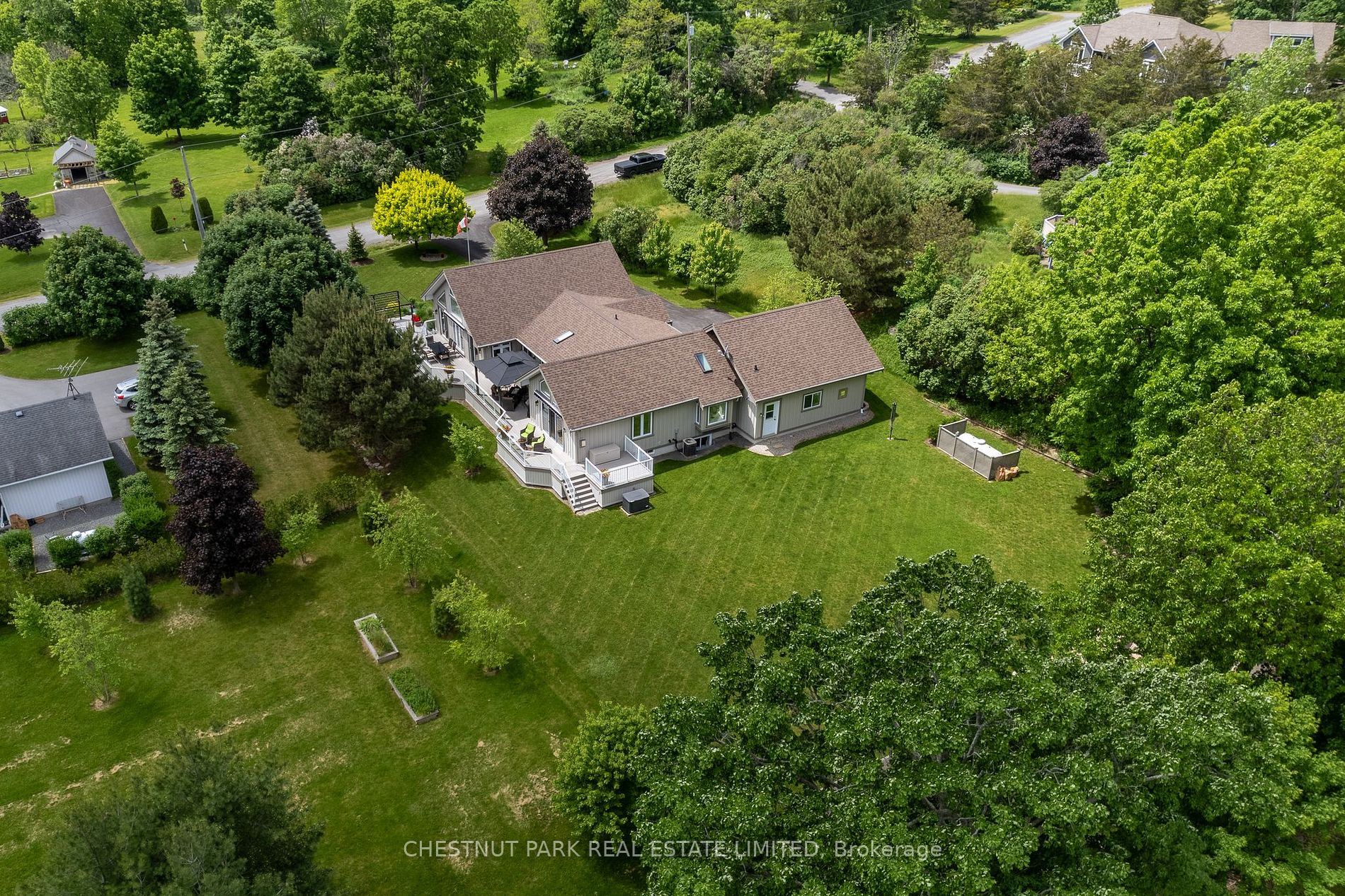 43 Smiths Bay Ave