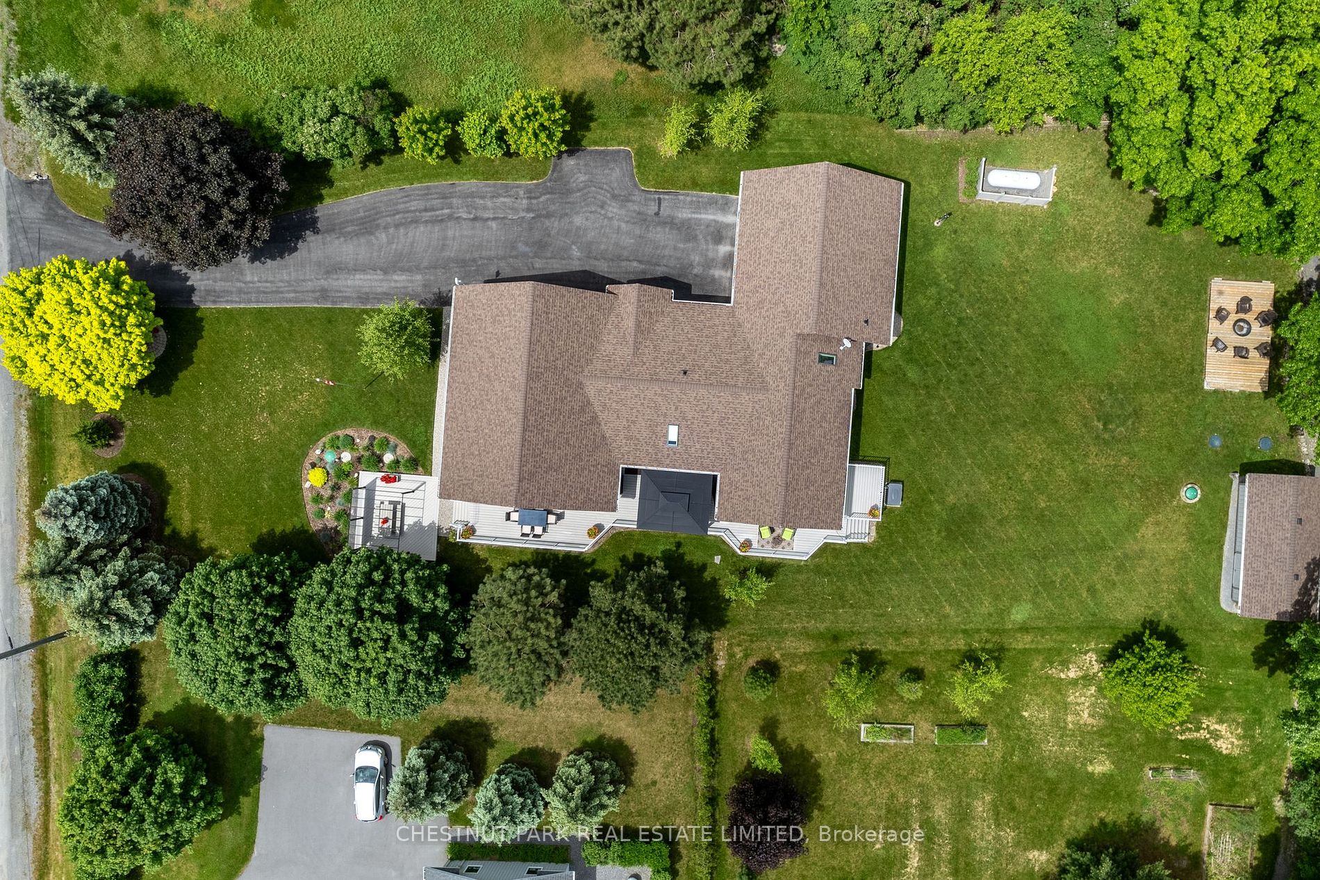 43 Smiths Bay Ave