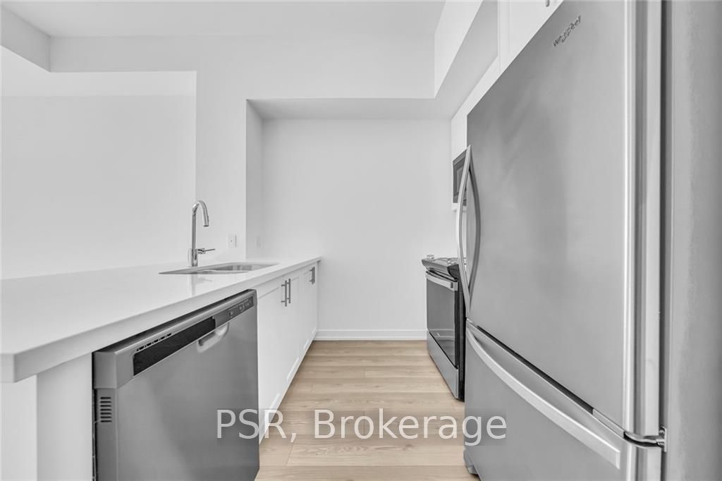 450 DUNDAS St E, #1213