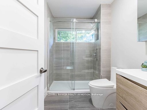 248 Robina Rd