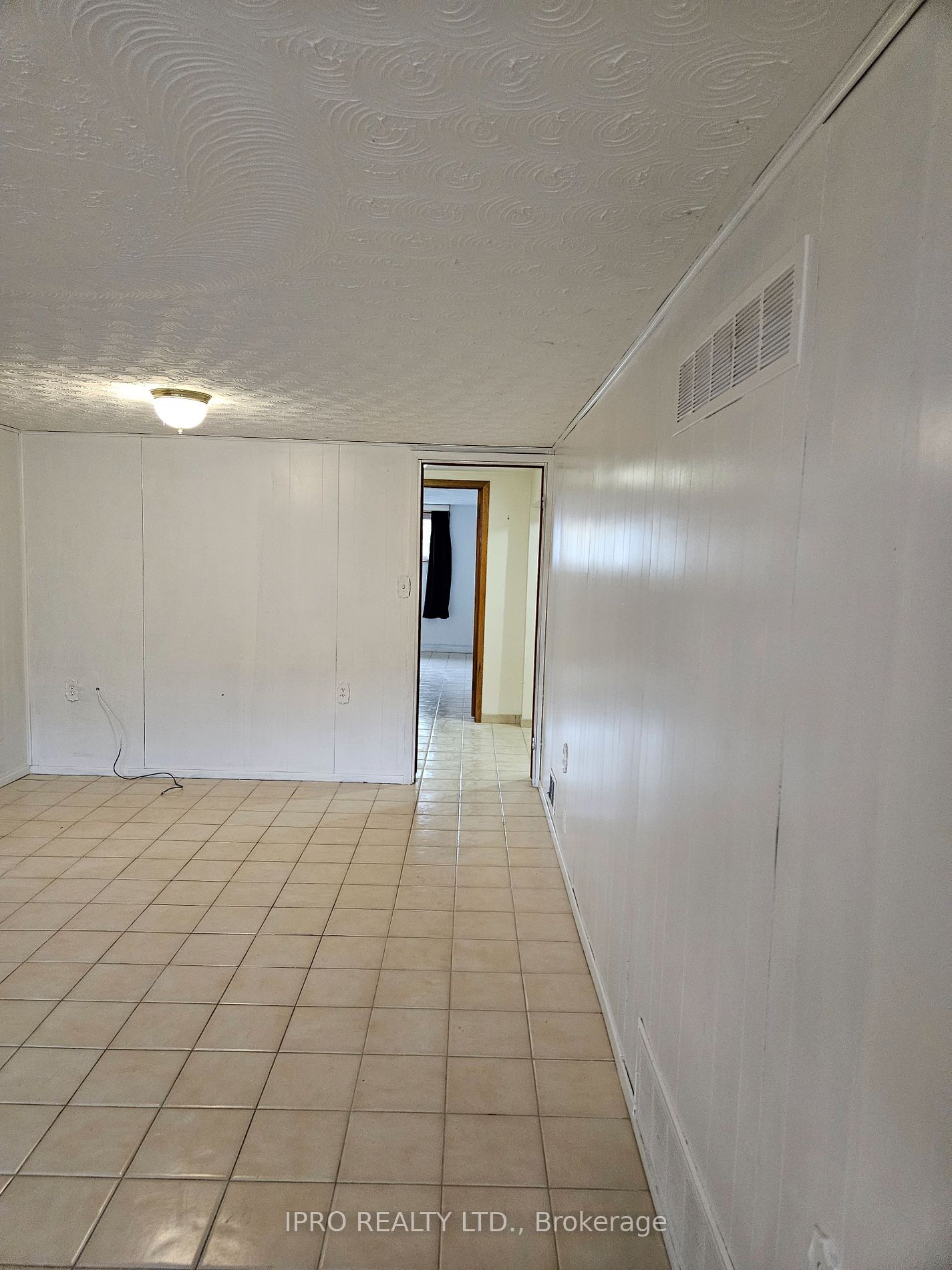 115 Deerhurst Road #Bsmt