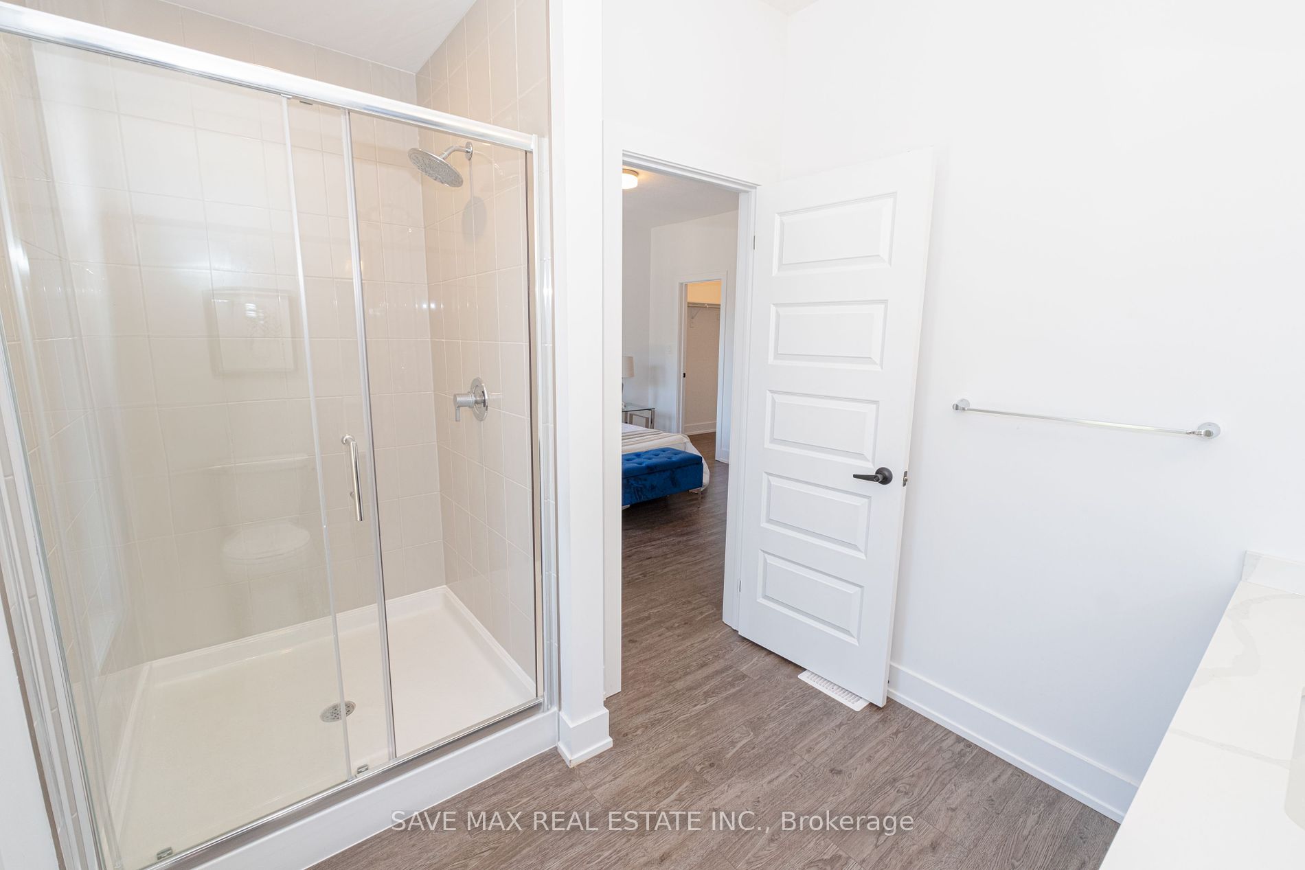 99 Roger St, #18