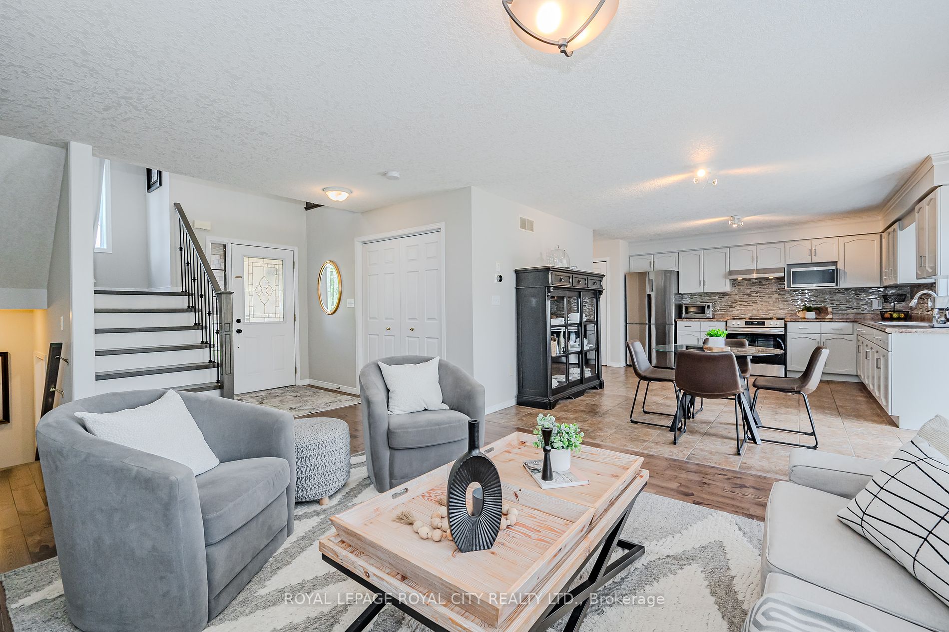 173 Clair Rd W