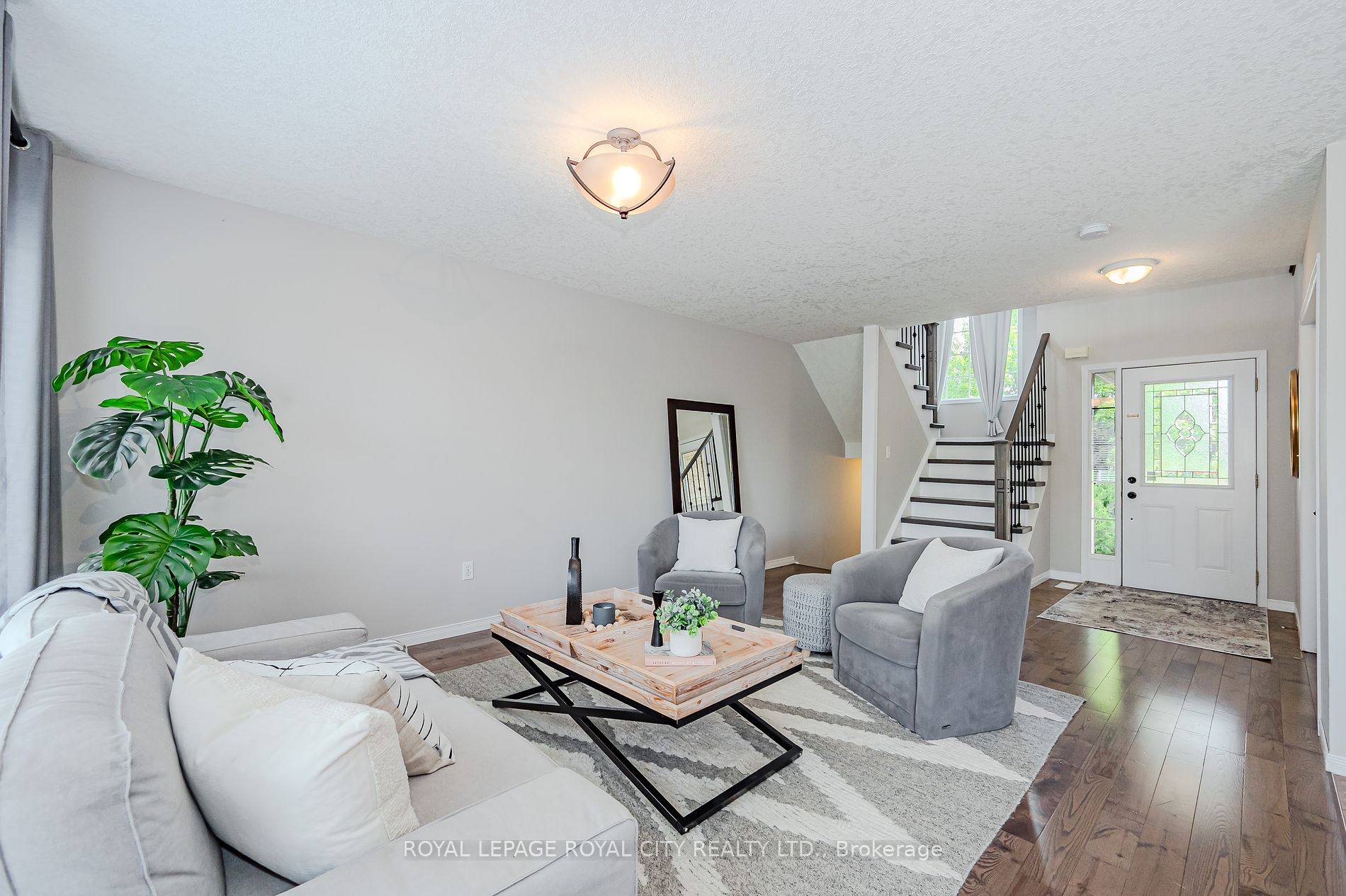 173 Clair Rd W