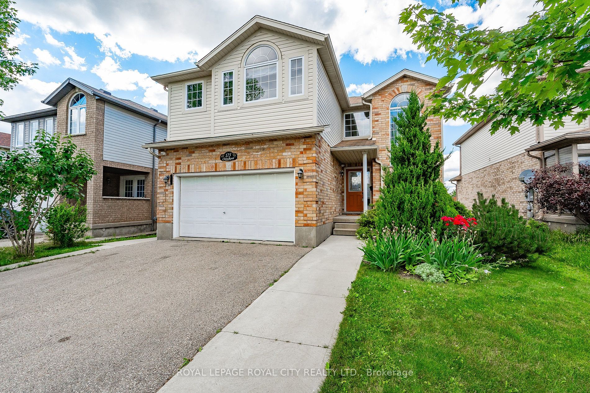 173 Clair Rd W