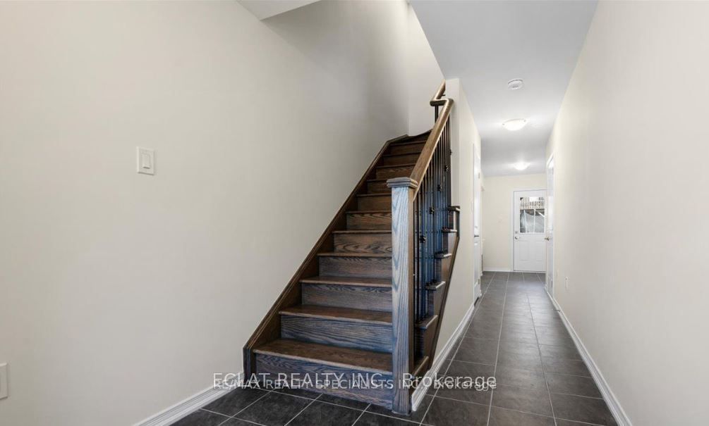 233 Gillespie Dr
