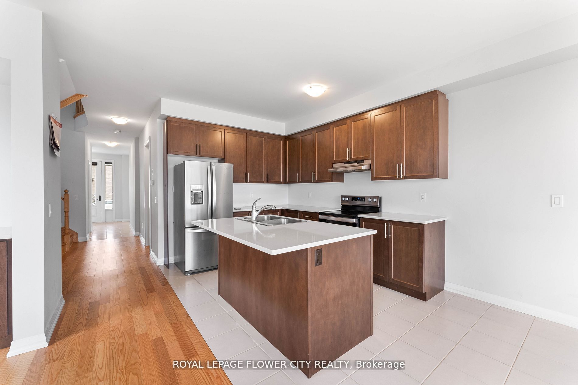 914 Sobeski Ave