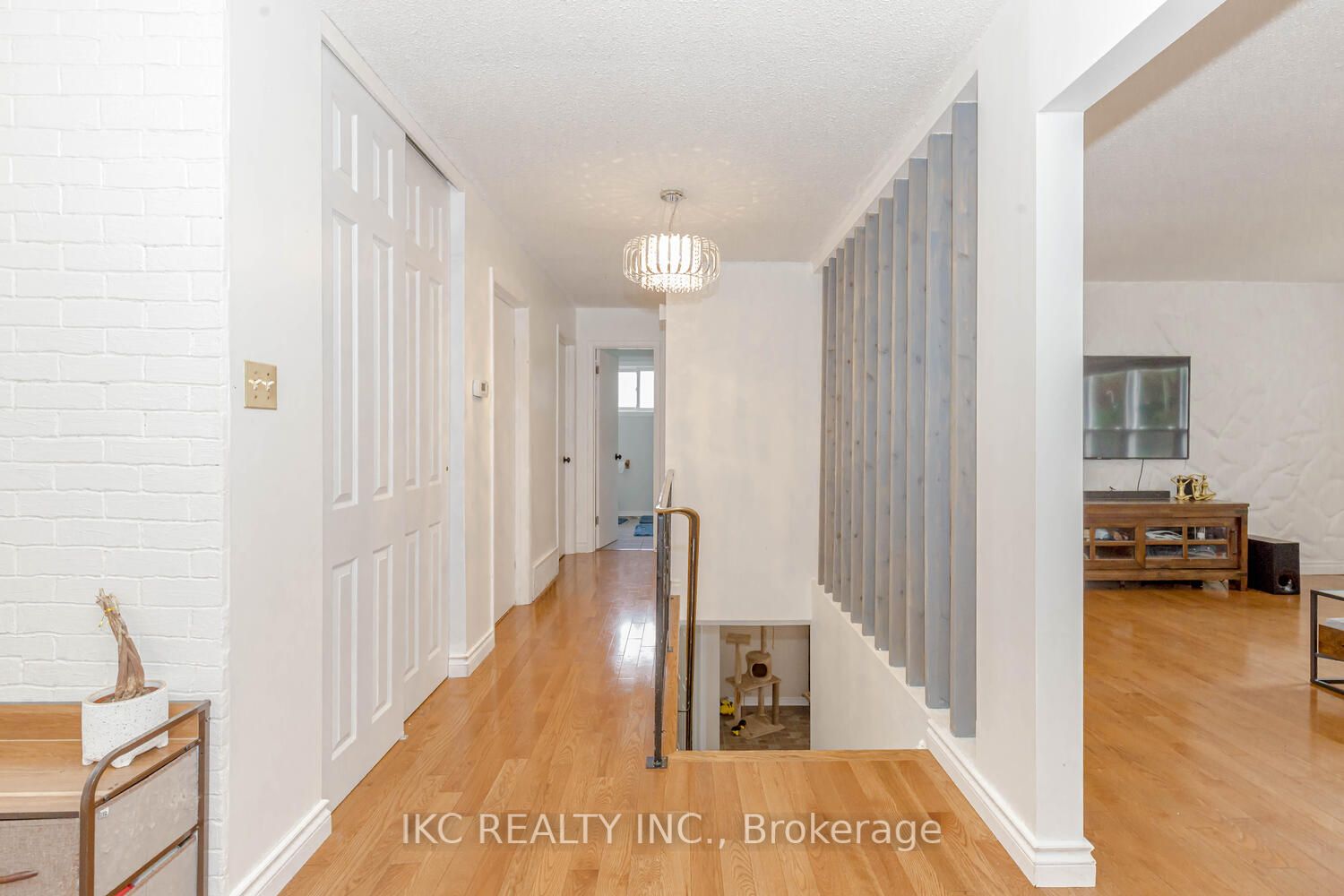 79 Ann St