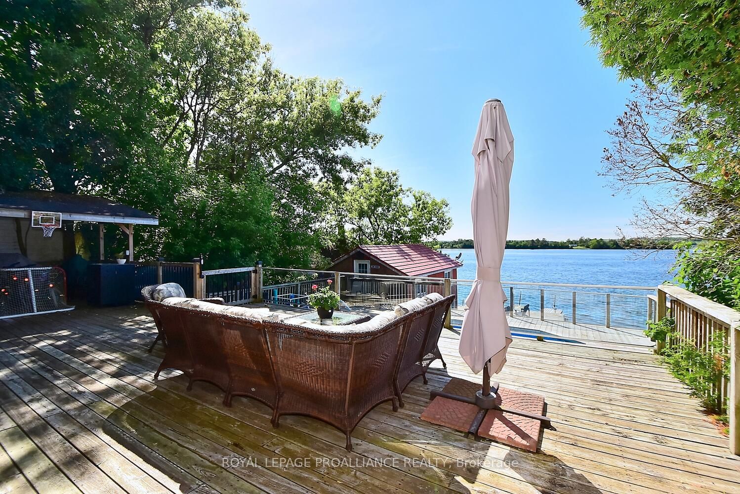8 Parker Dr