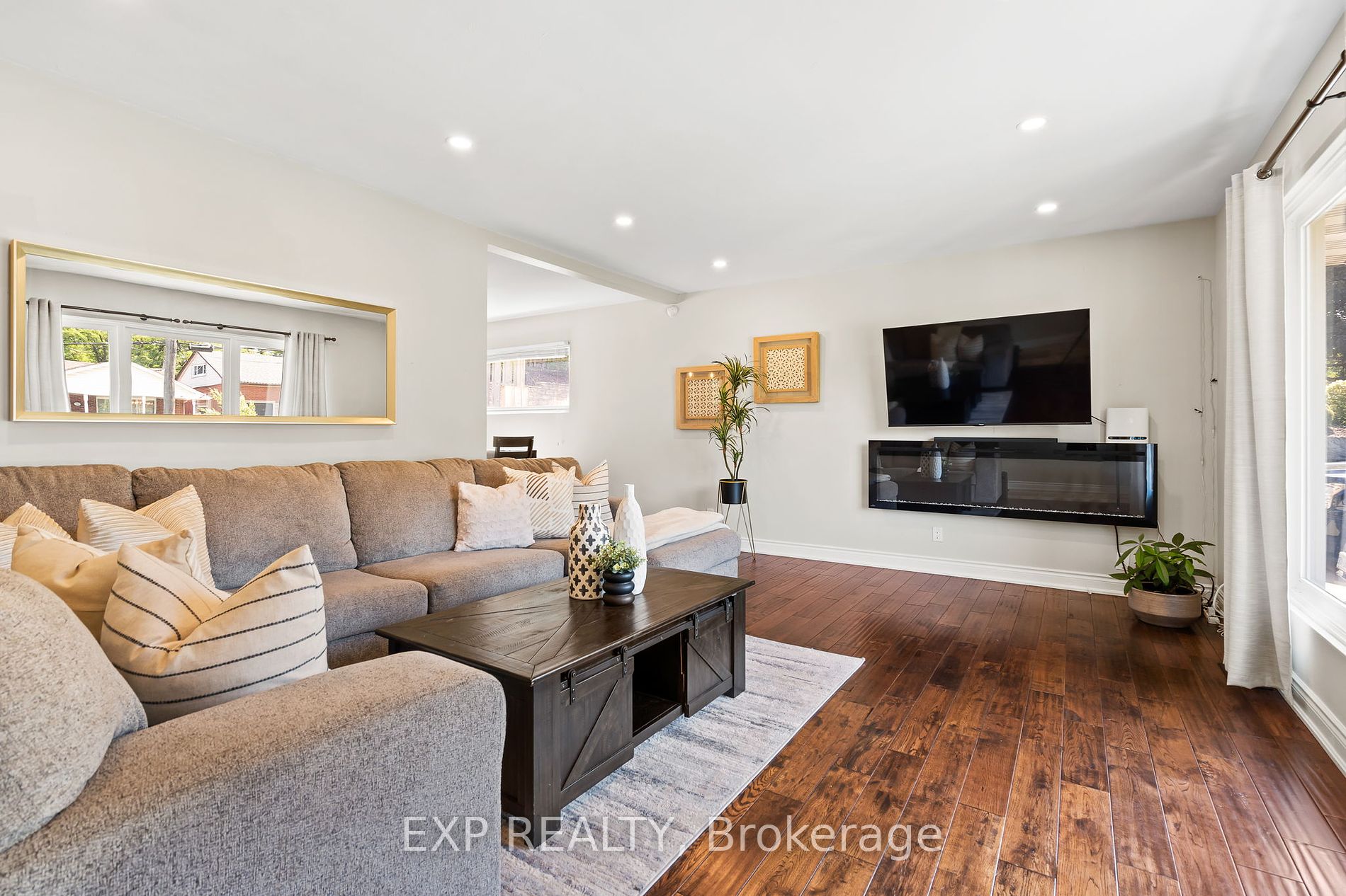 17 Battlefield Dr
