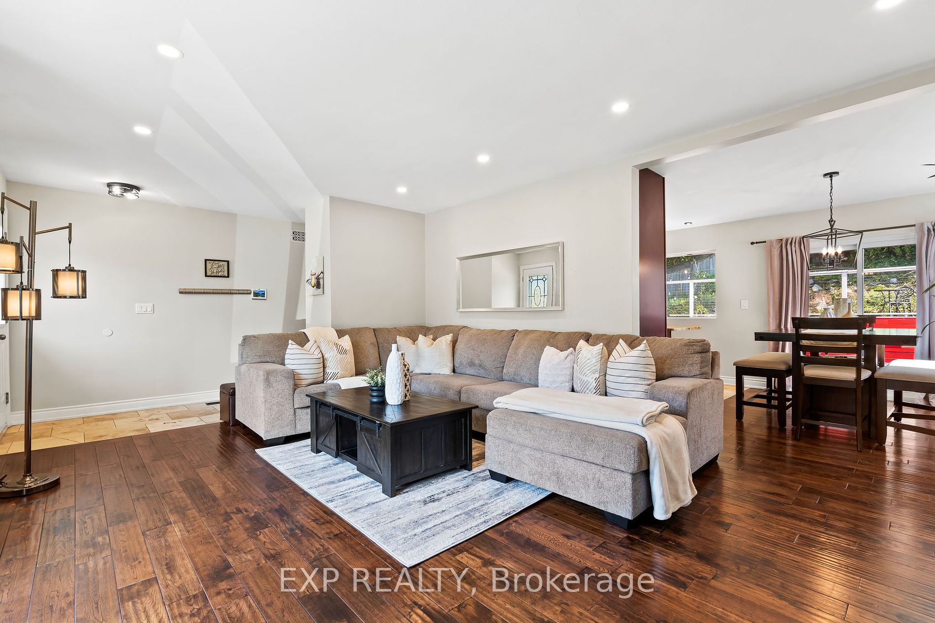17 Battlefield Dr