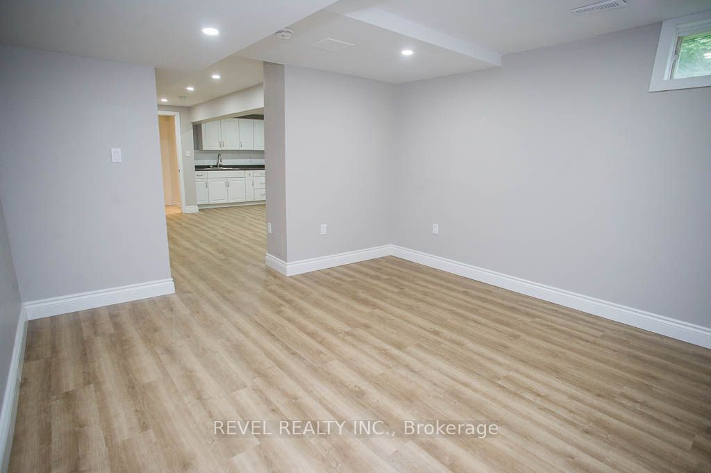 240 Johnson Rd