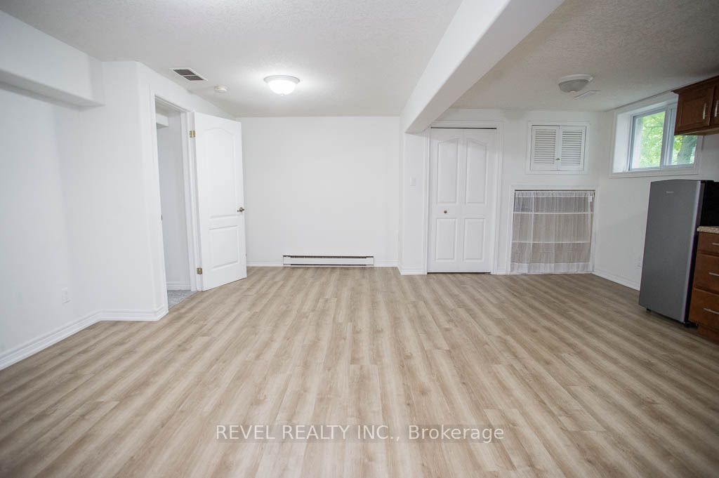 240 Johnson Rd