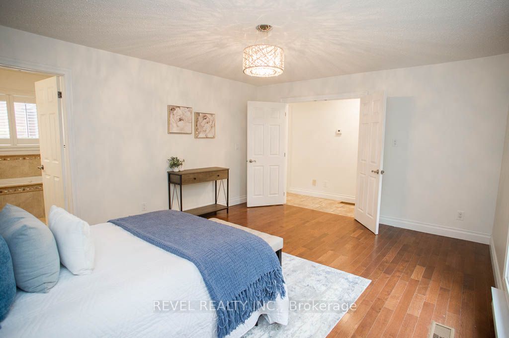 240 Johnson Rd
