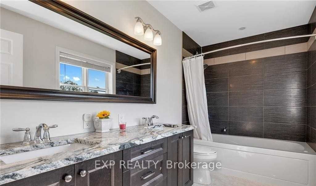 1527 Merrittville Highway