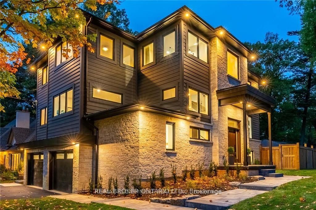 262 Robina Rd