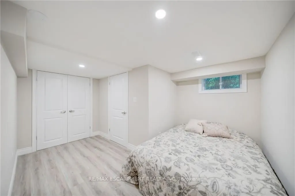 55 EAST 13TH St