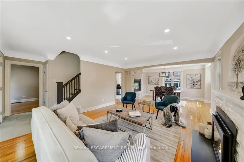 55 EAST 13TH St