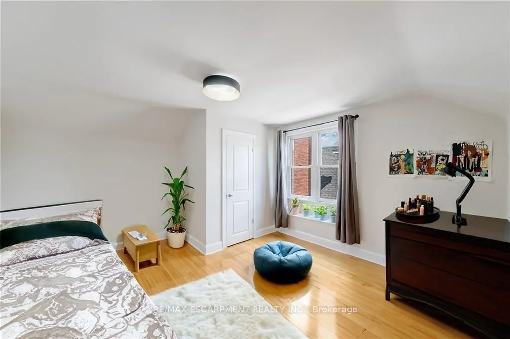 55 EAST 13TH St