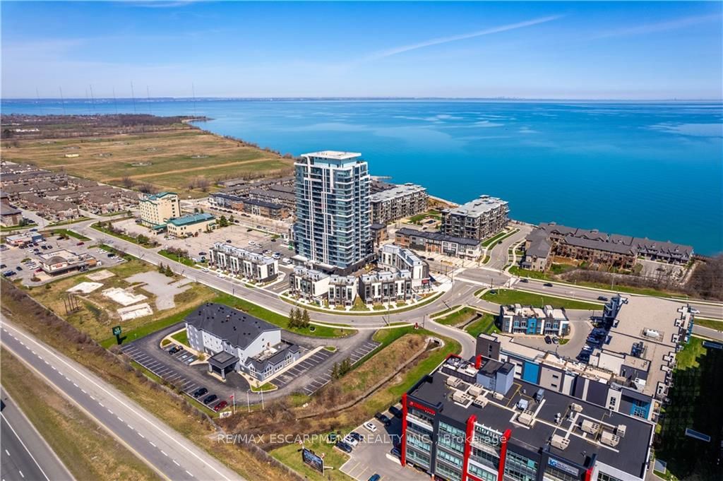 10 Windward Dr, #76
